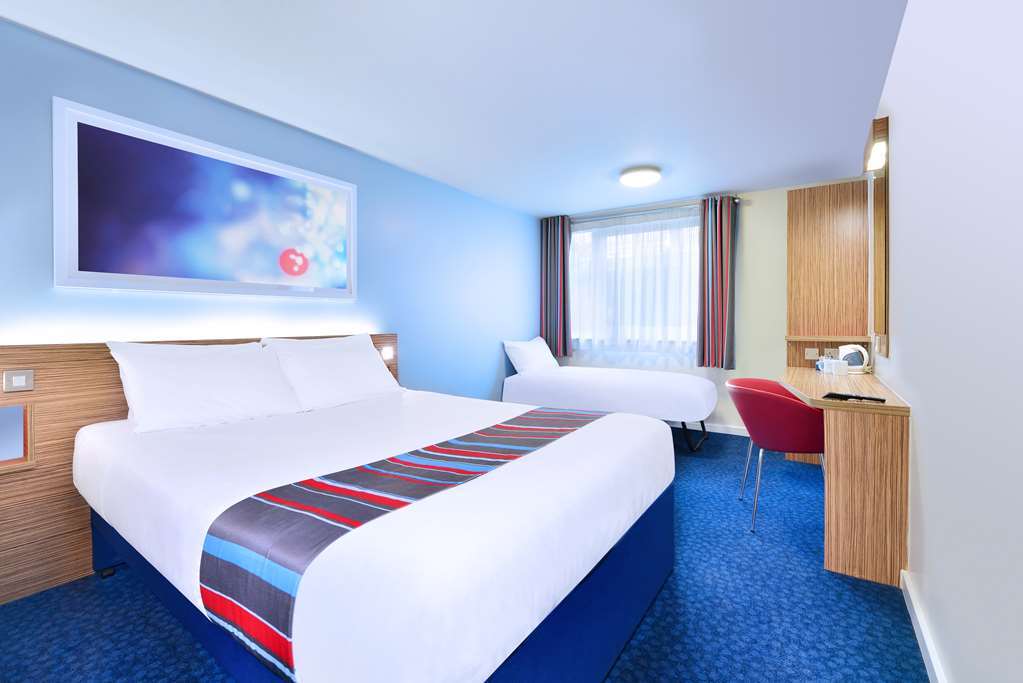 Travelodge Newquay Seafront Room photo